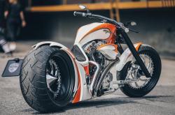 开云体育入口-黄蜂对阵魔术，爱德华兹教科书级表现铸就经典之战