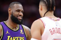 开云体育官方网站-火箭险胜鹈鹕，取得三连胜