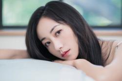 开云官网-荣耀之巅的陌生名字，当孤胆英雄撕碎预定的剧本