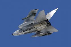 开云体育APP下载-拜仁对阵波兰的欧冠激战与厄德高的冠军级表现