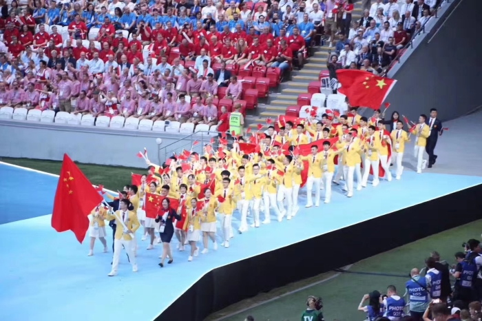 包含球员斗志昂扬，为国争光展现技艺的词条