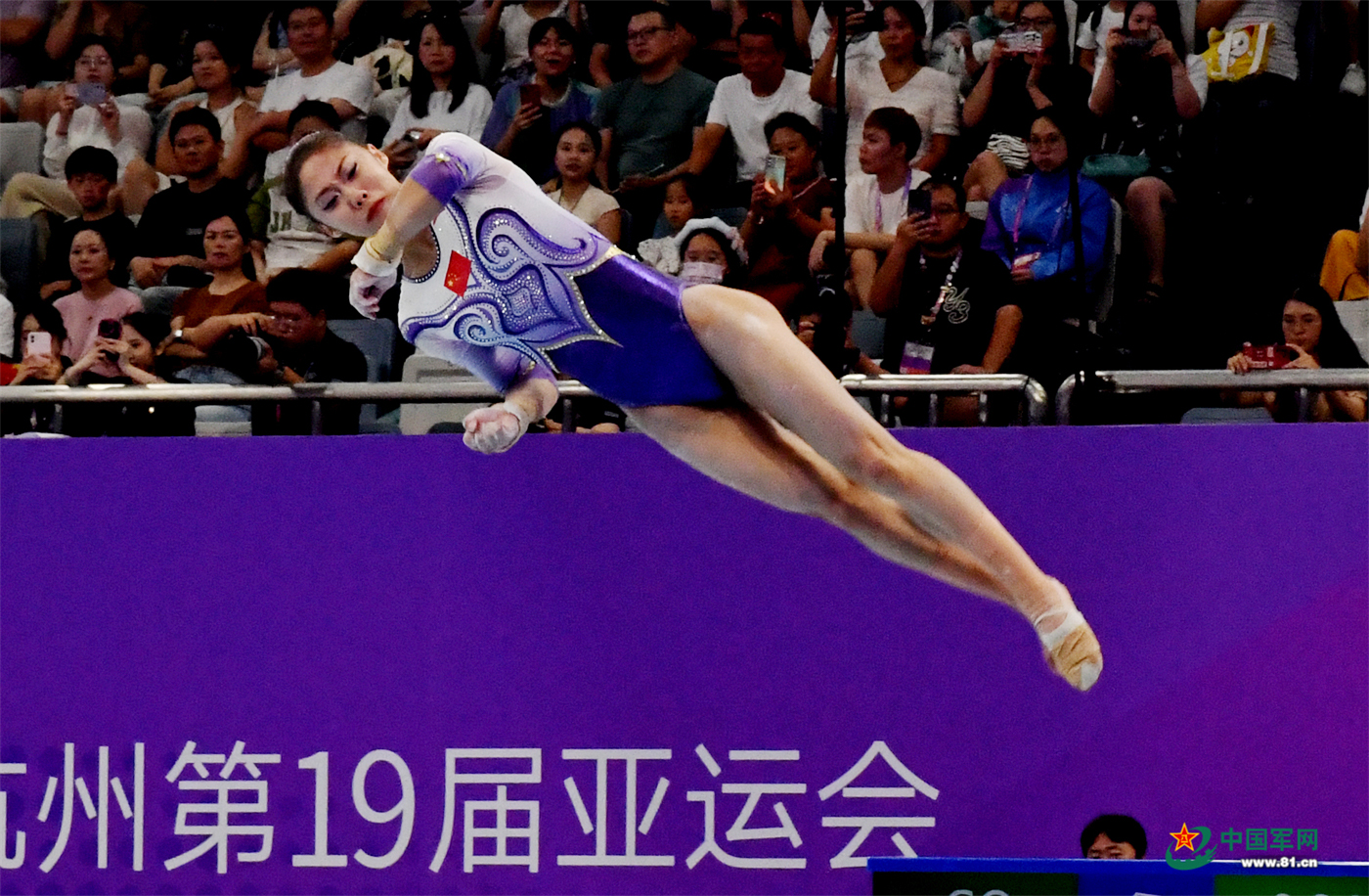 包含体操女子全能决赛中国选手摘银的词条