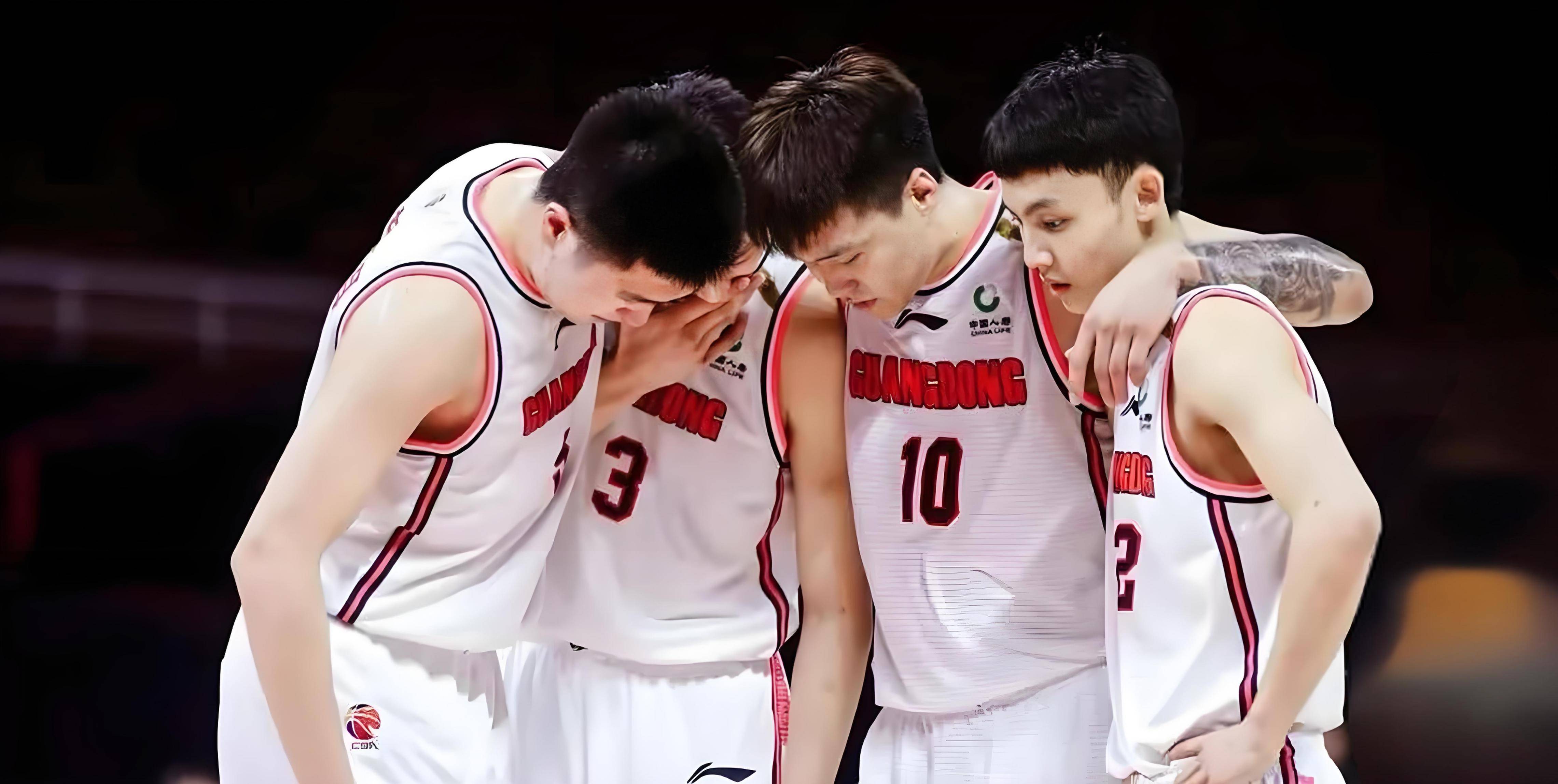 球员表现出色,球队士气高涨迎战下一场战役的简单介绍 球员表现出色,球队士气高涨迎战下一场战役的简单介绍