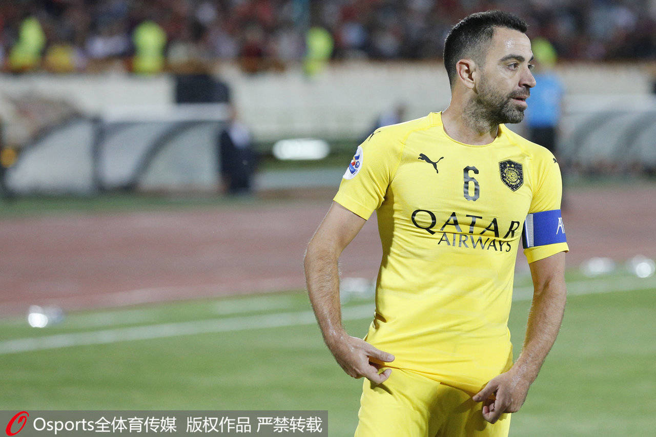 赛车传奇谢幕，球迷泪洒赛场