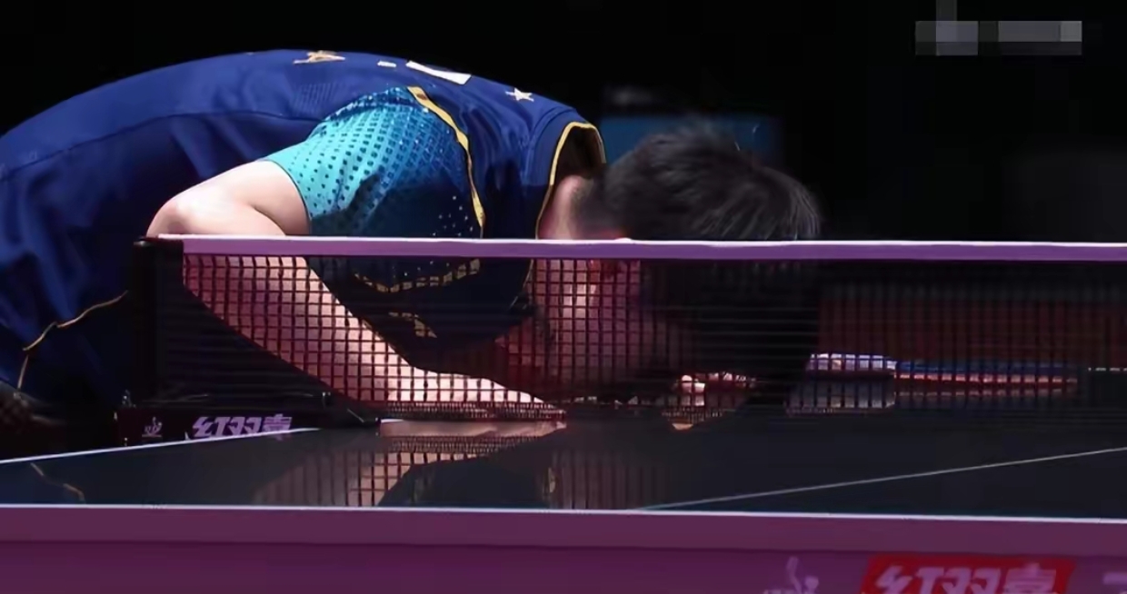 世界杯选手赛后落泪,背后故事感人 世界杯选手赛后落泪,背后故事感人