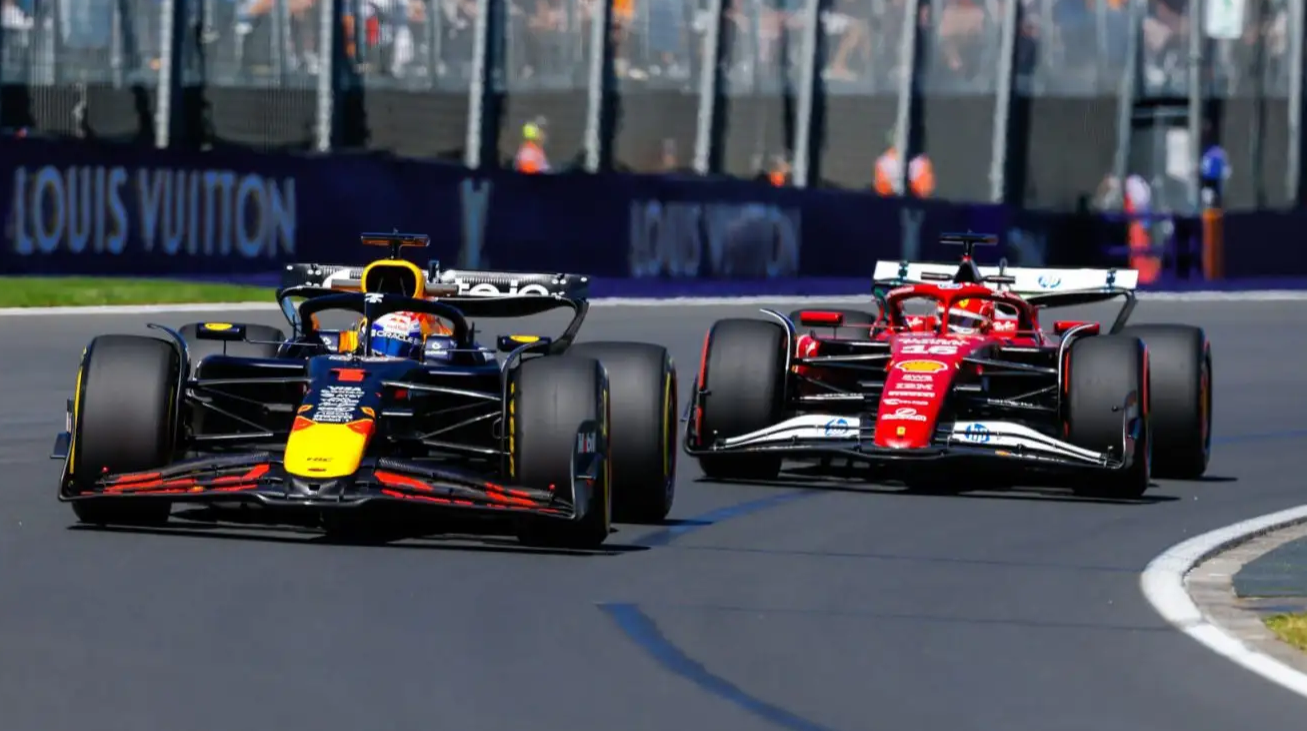 迈凯伦鏖战雷诺车队，勒克莱尔统治全场