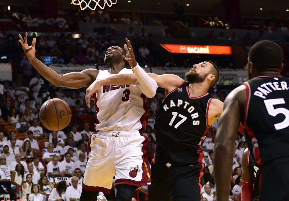 猛龙遭遇巨头伤情，集体呼吁坚定心态