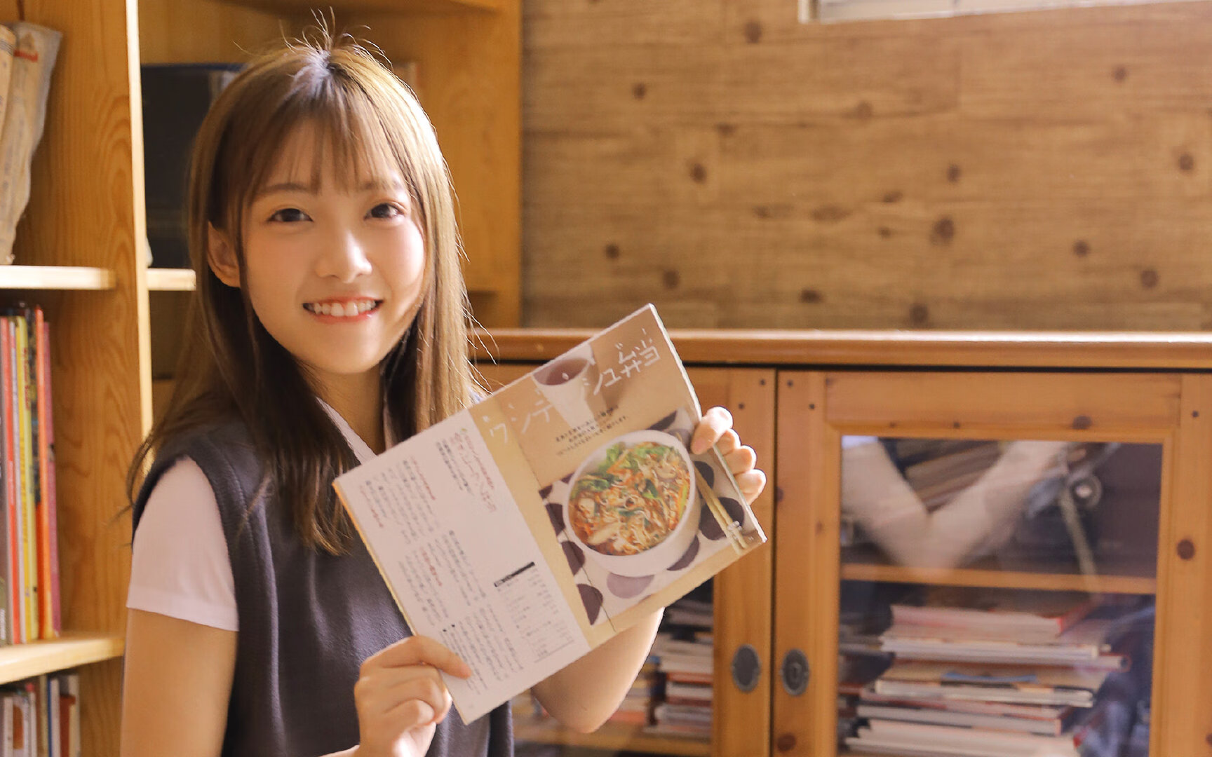 欧冠级别舞台!克瓦拉茨赫利亚在焦点之夜光芒四射