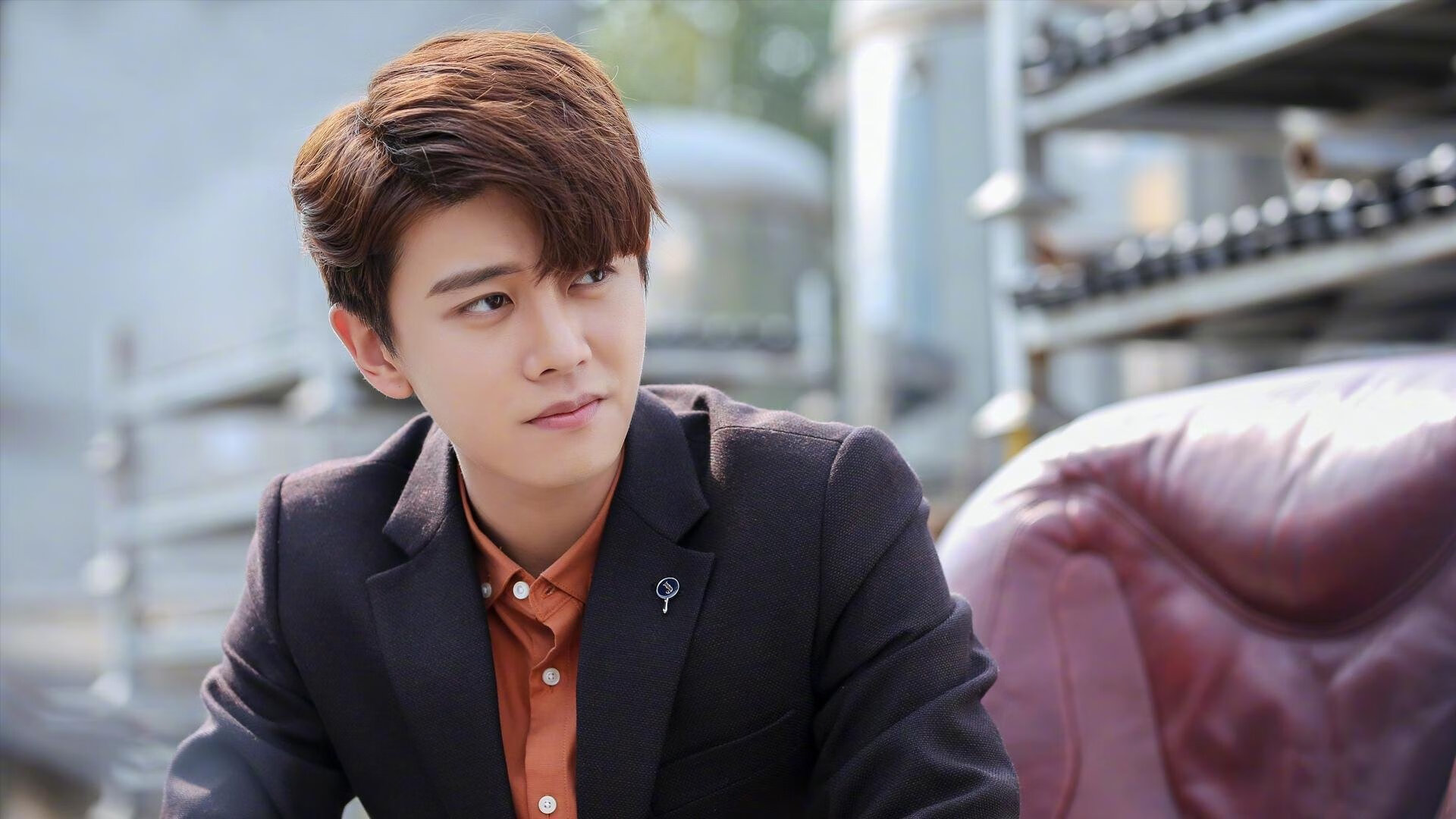 利拉德上演攻防转换艺术,灰熊力克广厦展现现代篮球精髓