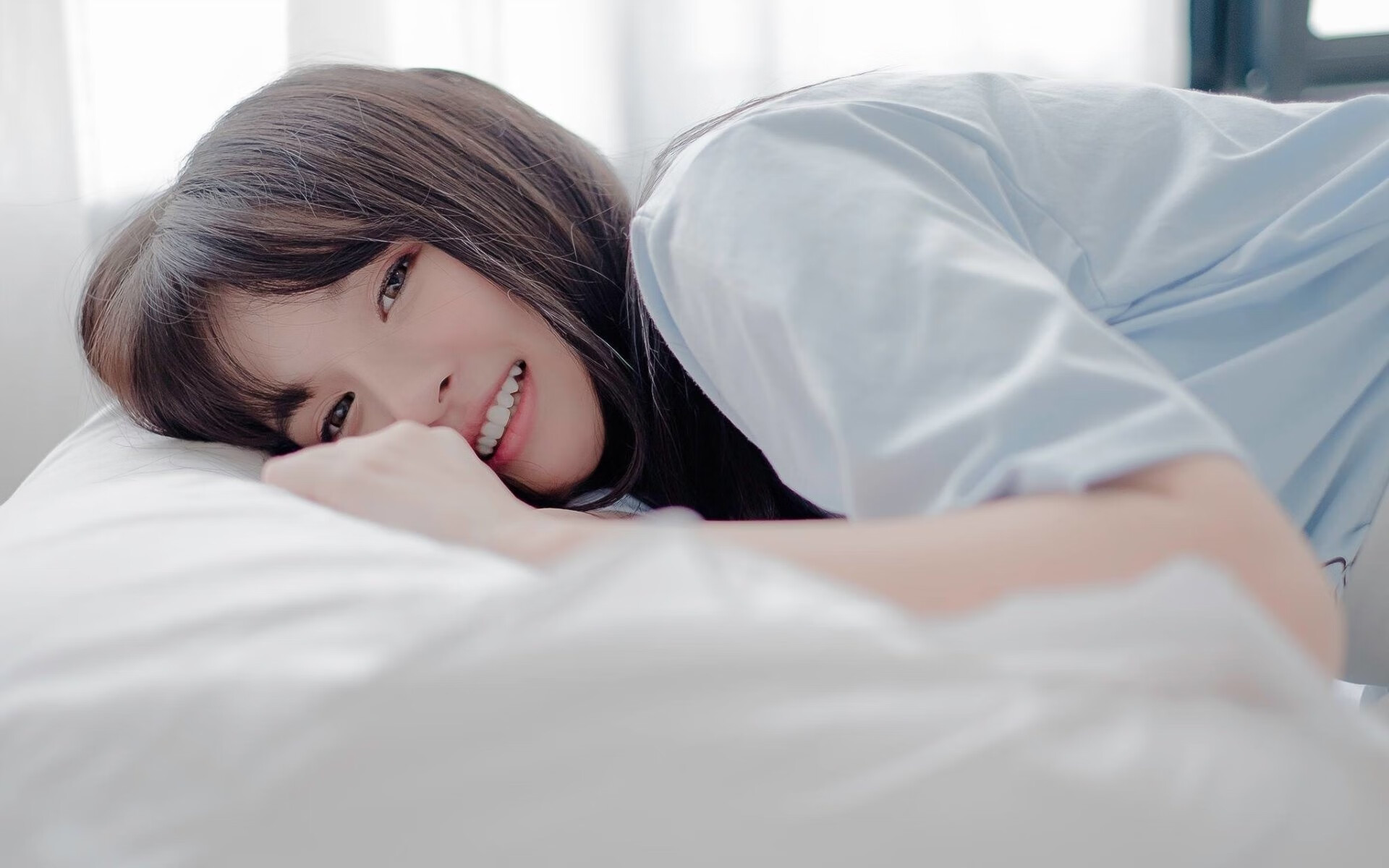 骑士主场迎战尼克斯,锡安无解表现摧枯拉朽